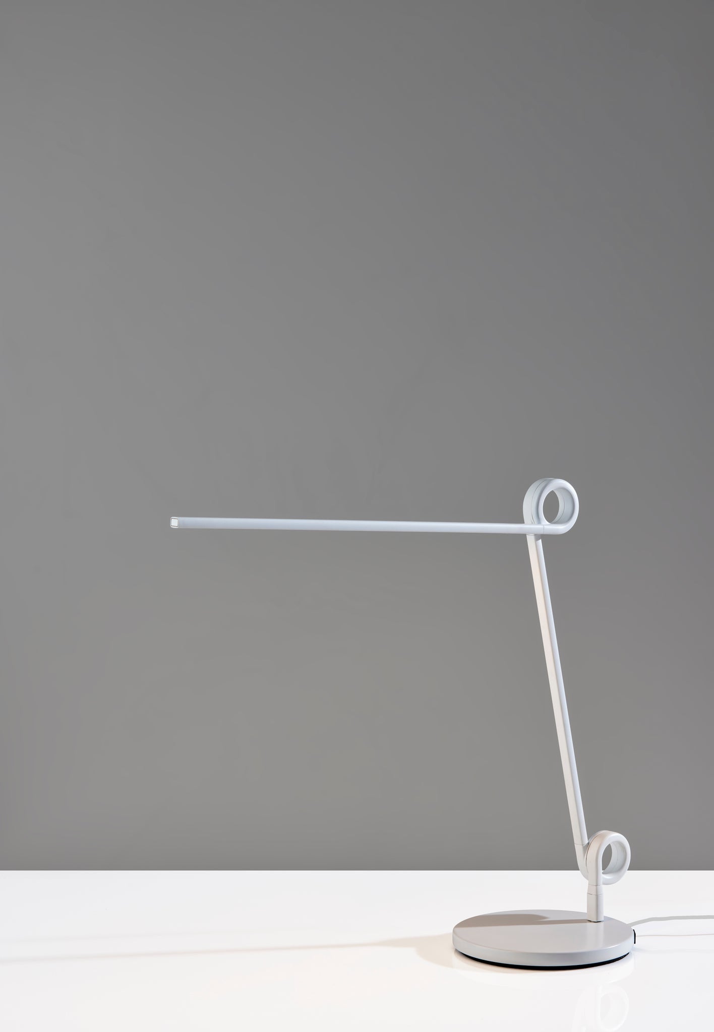 35" White Metal Novelty Desk Table Lamp-2