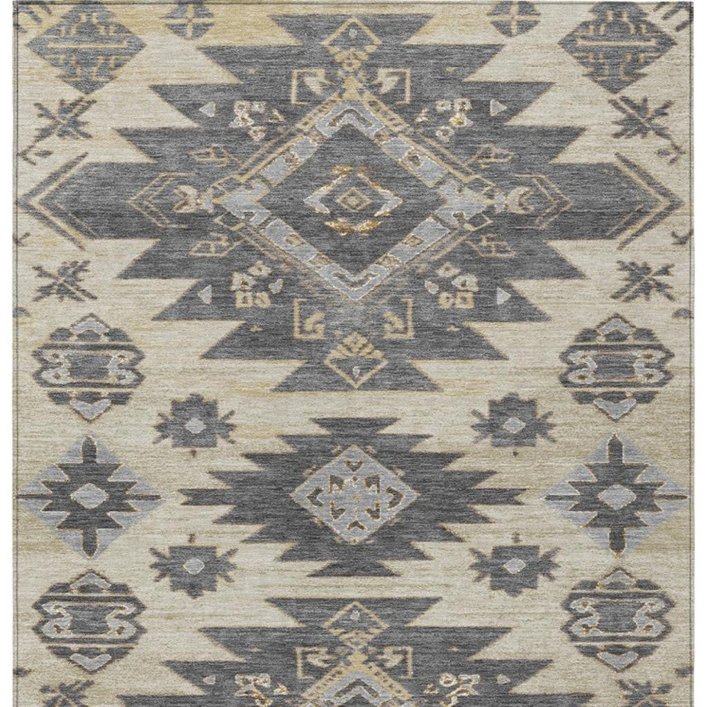 5ftx8ft Beige and Gray Tribal Washable Indoor Outdoor Rug